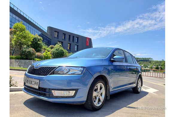 【宜昌二手上汽大众斯柯达】5.68万_蓝色2014款1.